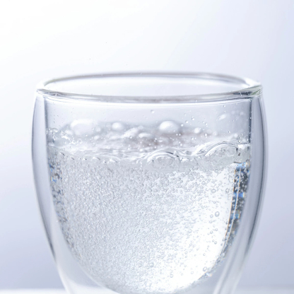 【楽天オリジナル】炭酸水 500ml×24本 [プレーン ソーダ 割り材 炭酸飲料 スパークリング 炭酸] まとめ買い 水 業務用 家庭用 大容量 オフィス ハイボール用 宅飲み　500ml 24本